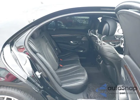 2019 Mercedes-Benz S 560 4Matic z USA, uszkodzony, nr VIN WDDUG8GB2KA449542